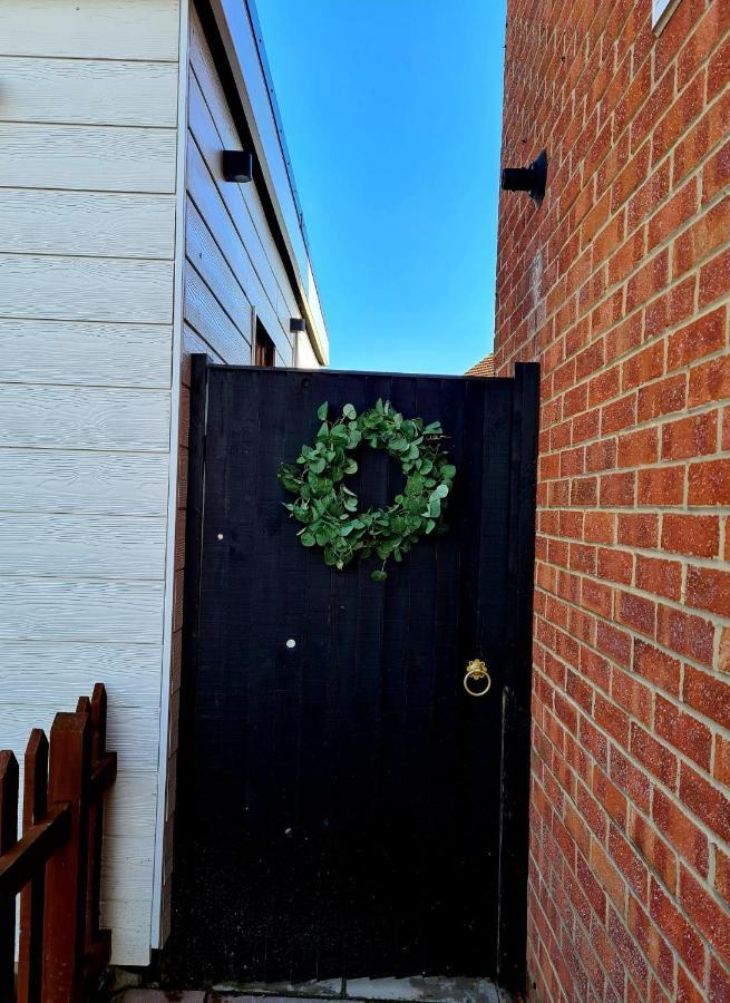 Canterbury Romantic Modern Home Goodnestone  Exterior foto